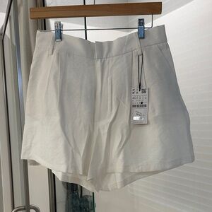 Stradivarious Elegant White Women's Shorts